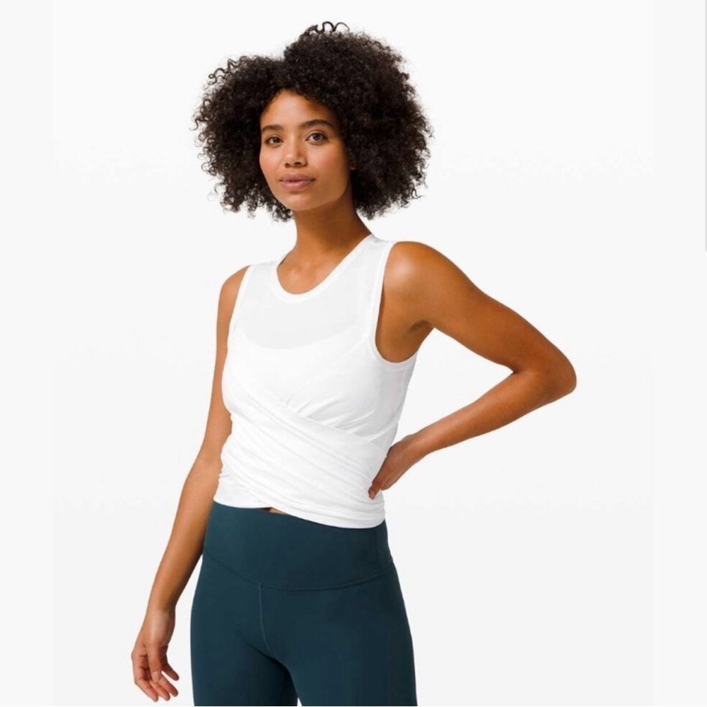 EUC Women’s Lululemon Gather and Grow White Tank - Size 6